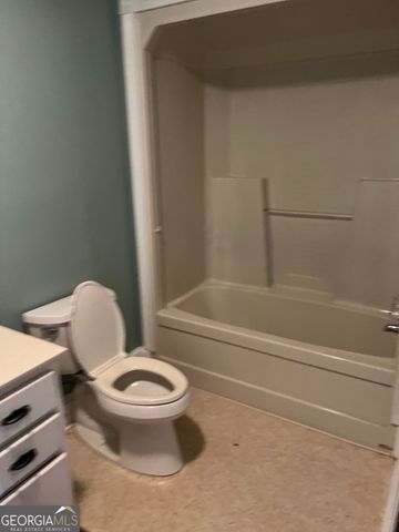 9495 Highway 54, Jonesboro, GA 30238