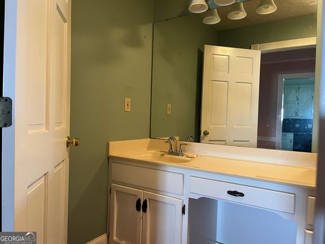 9495 Highway 54, Jonesboro, GA 30238