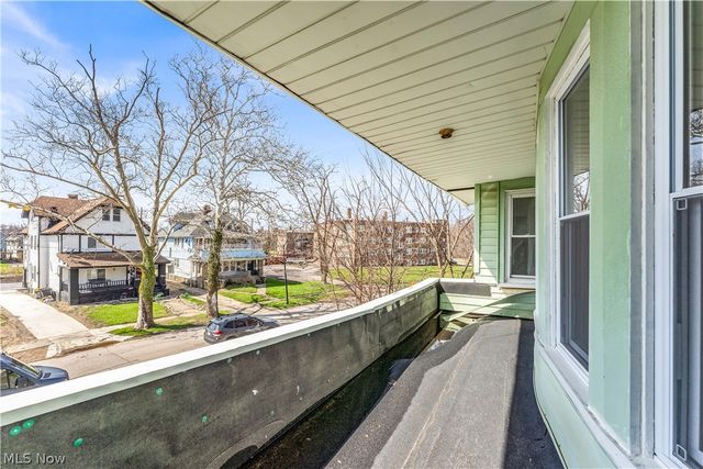 1523 Hillcrest Road, East Cleveland, OH 44118