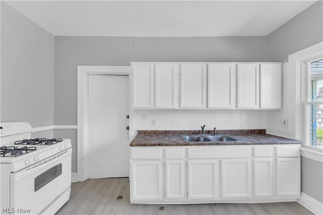 1523 Hillcrest Road, East Cleveland, OH 44118