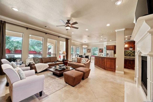 24003 Fog Cyn, San Antonio, TX 78258
