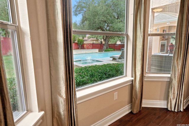 24003 Fog Cyn, San Antonio, TX 78258
