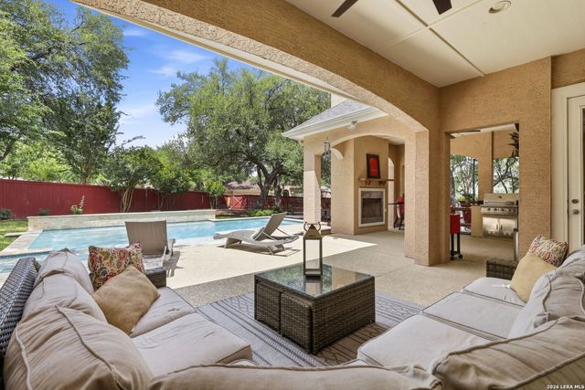 24003 Fog Cyn, San Antonio, TX 78258