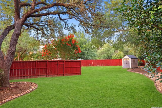 24003 Fog Cyn, San Antonio, TX 78258