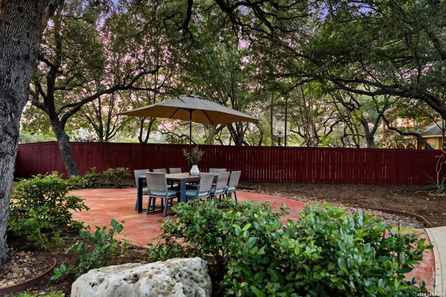 24003 Fog Cyn, San Antonio, TX 78258