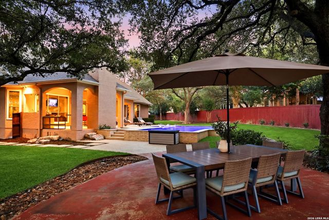 24003 Fog Cyn, San Antonio, TX 78258