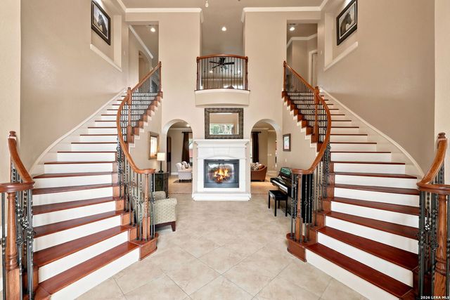 24003 Fog Cyn, San Antonio, TX 78258