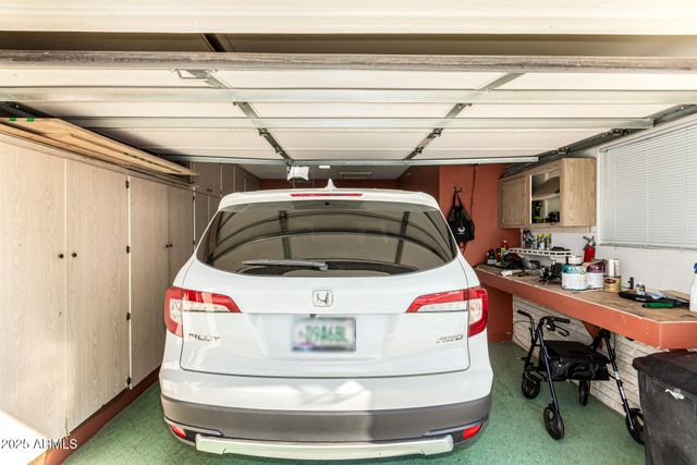 10504 W ROUNDELAY Circle, Sun City, AZ 85351