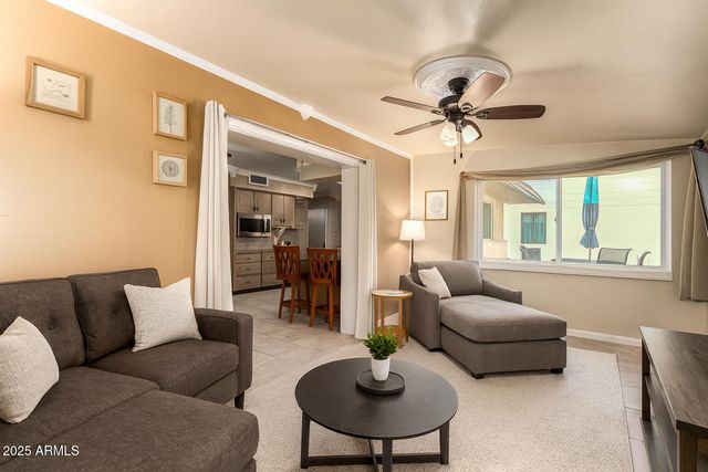 10504 W ROUNDELAY Circle, Sun City, AZ 85351