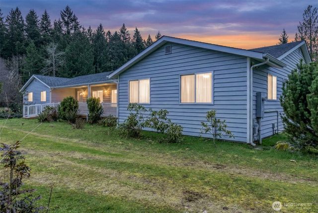15326 Scenic Shores Drive SE, Yelm, WA 98597