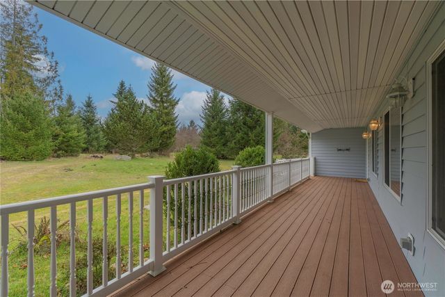 15326 Scenic Shores Drive SE, Yelm, WA 98597