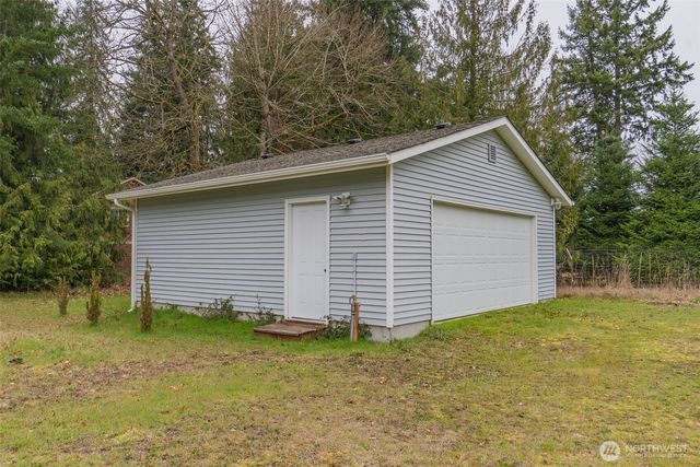 15326 Scenic Shores Drive SE, Yelm, WA 98597