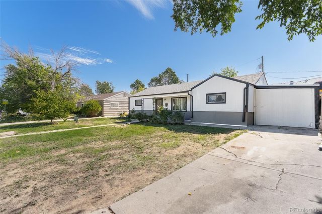 708 Zion Street, Aurora, CO 80011