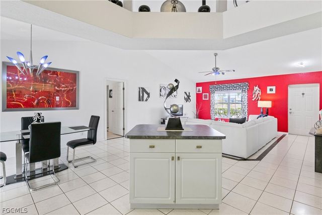 308 NE 19TH TER, Cape Coral, FL 33909