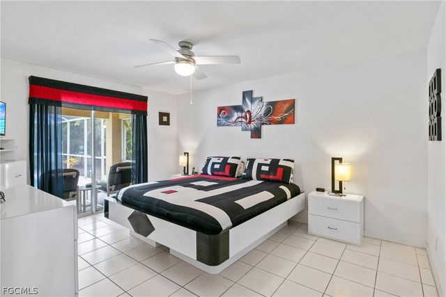 308 NE 19TH TER, Cape Coral, FL 33909