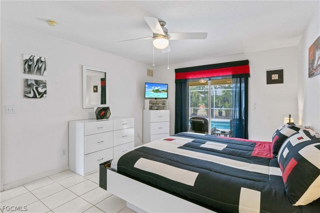 308 NE 19TH TER, Cape Coral, FL 33909