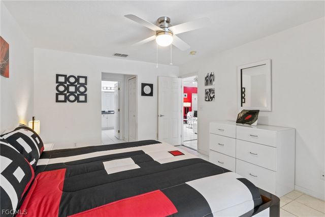 308 NE 19TH TER, Cape Coral, FL 33909