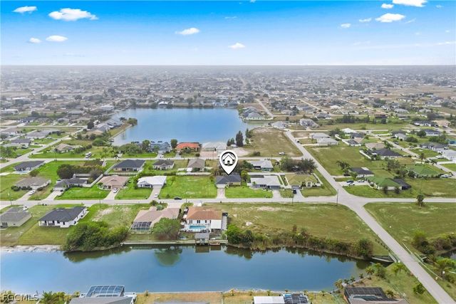 308 NE 19TH TER, Cape Coral, FL 33909
