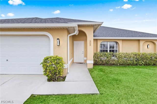 308 NE 19TH TER, Cape Coral, FL 33909