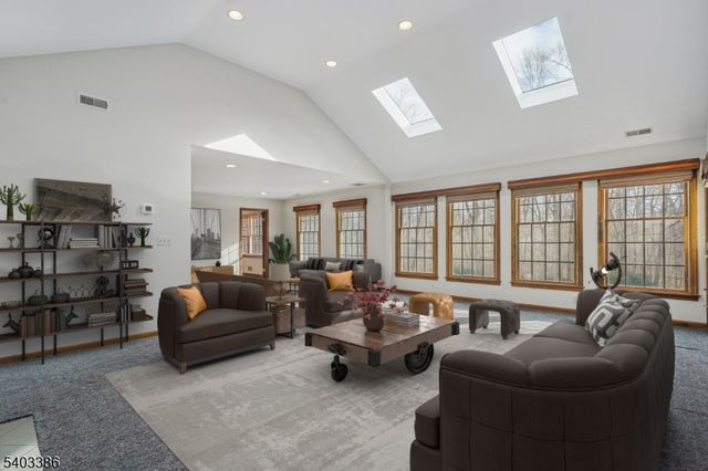 80 Spring Valley Rd, Chatham Twp., NJ 07928