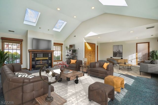 80 Spring Valley Rd, Chatham Twp., NJ 07928