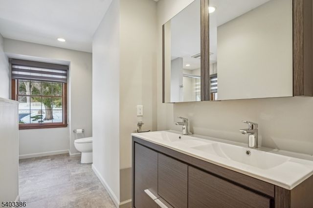 80 Spring Valley Rd, Chatham Twp., NJ 07928