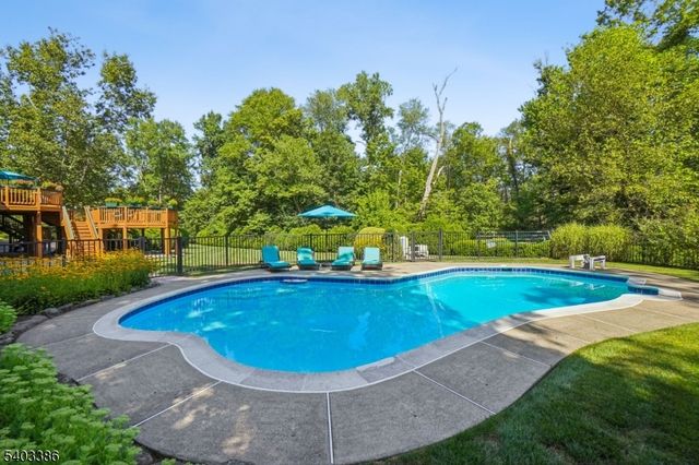 80 Spring Valley Rd, Chatham Twp., NJ 07928