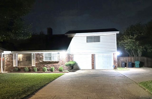 5608 Woodway Drive, Fort Worth, TX 76133