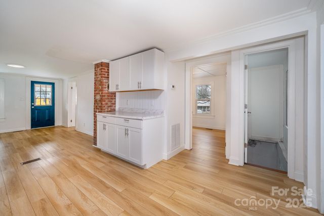 165 Kings Mill Road, Brevard, NC 28712