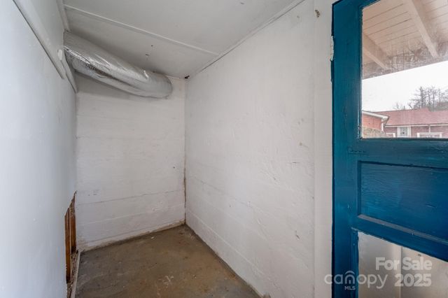 165 Kings Mill Road, Brevard, NC 28712