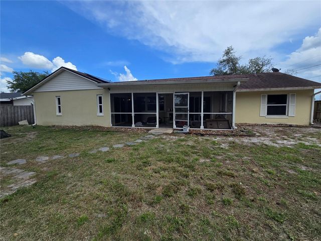 1432 LANDOVER AVENUE, Deltona, FL 32725