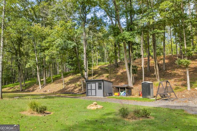 1542 Silver Hill Road, Stone Mountain, GA 30087