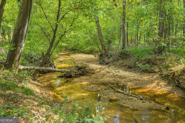 1542 Silver Hill Road, Stone Mountain, GA 30087