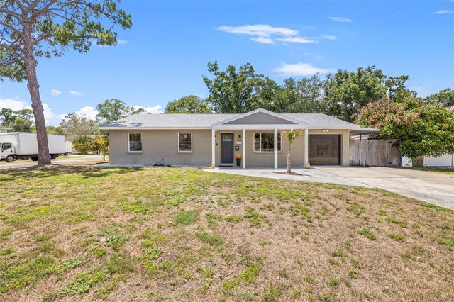 6802 CRESTHILL COURT, Tampa, FL 33615