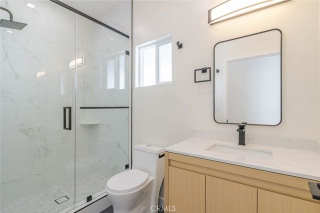11939 Burton, North Hollywood, CA 91605
