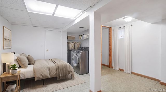 90-27 218 Place, Queens Village, NY 11428