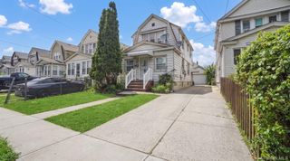 90-27 218 Place, Queens Village, NY 11428