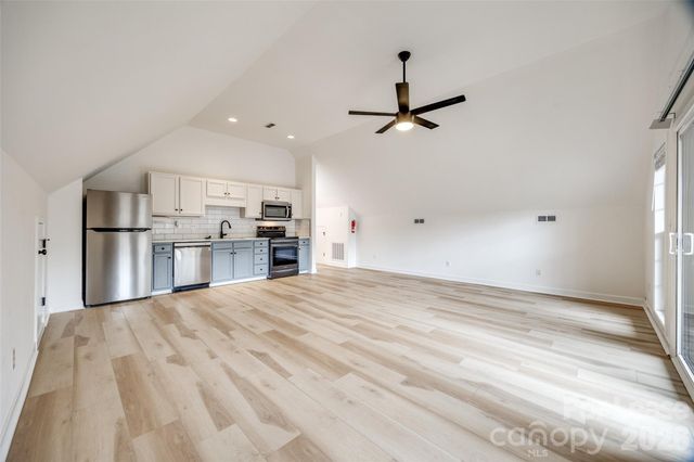 5988 Quarter Mile Road C, Clover, SC 29710