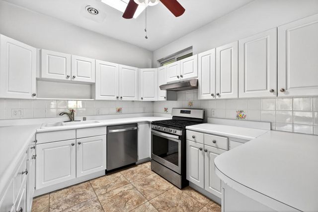 38703 Bel Air Drive, Cathedral City, CA 92234