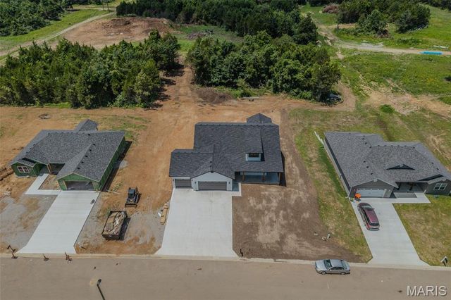 1817 Vadie Avenue, Lebanon, MO 65536