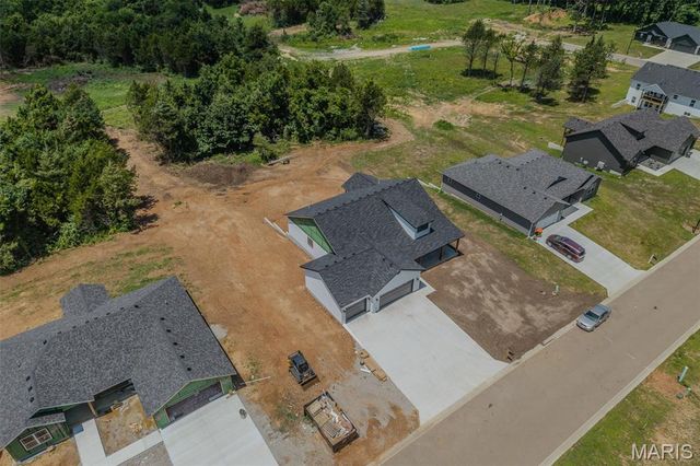 1817 Vadie Avenue, Lebanon, MO 65536