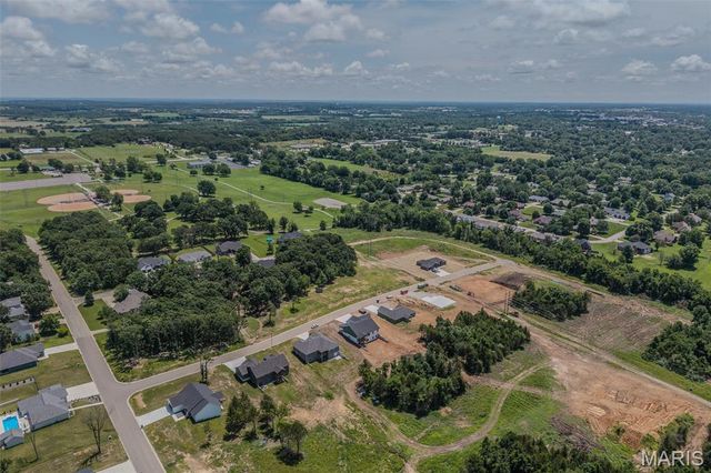 1817 Vadie Avenue, Lebanon, MO 65536