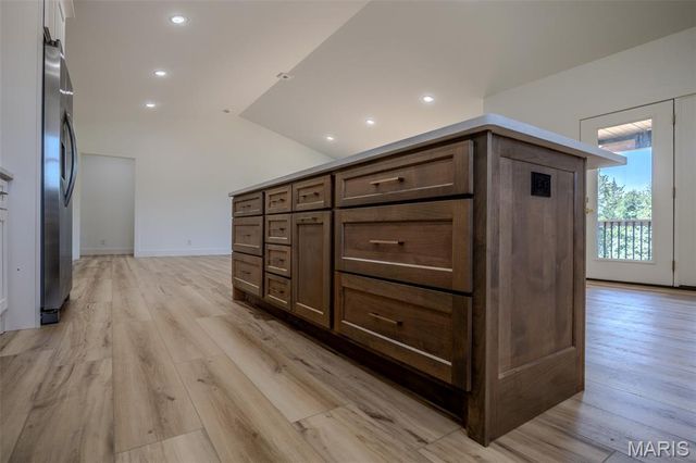 1817 Vadie Avenue, Lebanon, MO 65536