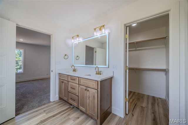 1817 Vadie Avenue, Lebanon, MO 65536