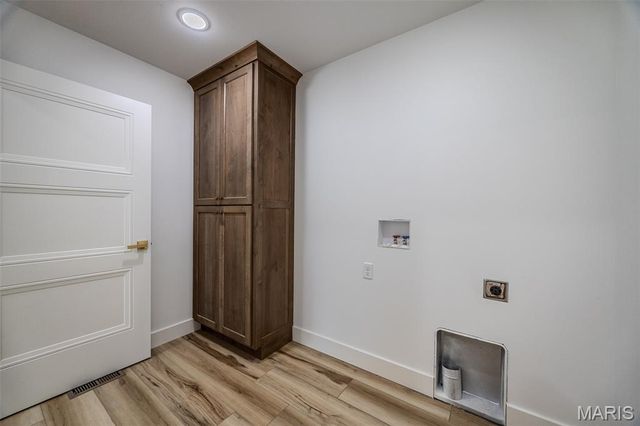 1817 Vadie Avenue, Lebanon, MO 65536