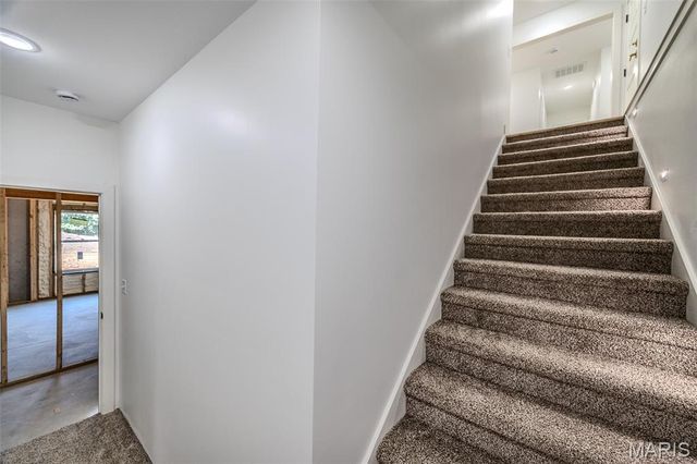 1817 Vadie Avenue, Lebanon, MO 65536