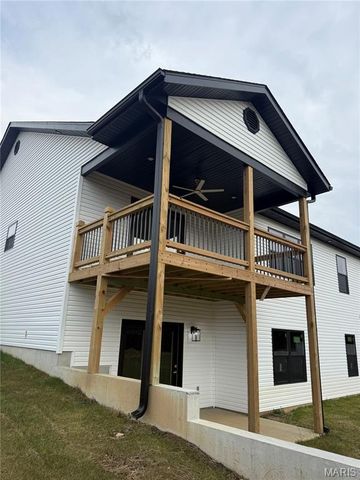 1817 Vadie Avenue, Lebanon, MO 65536