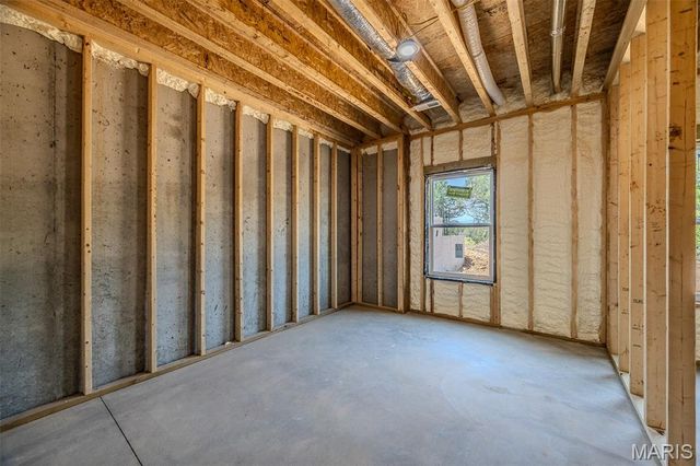 1817 Vadie Avenue, Lebanon, MO 65536