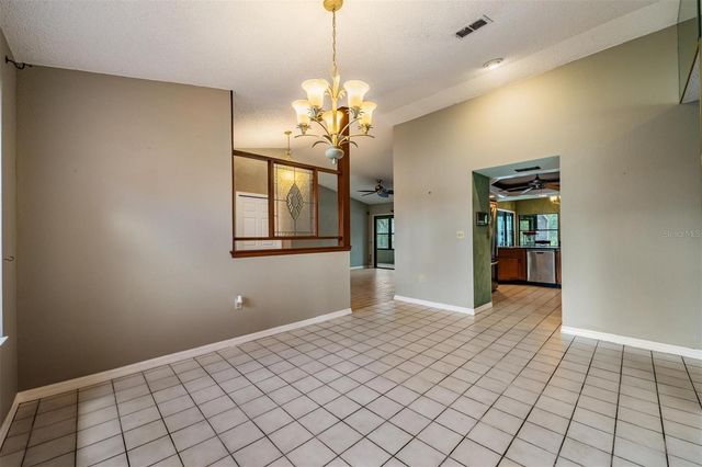 3817 NICHOLAS CIRCLE, Tarpon Springs, FL 34688