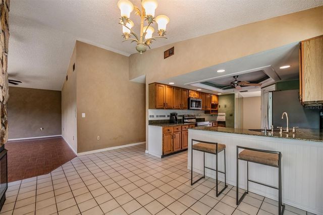 3817 NICHOLAS CIRCLE, Tarpon Springs, FL 34688